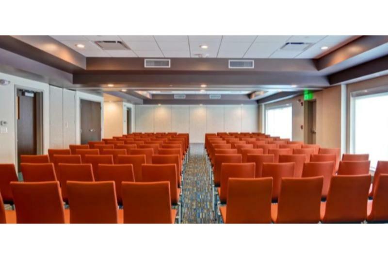 Holiday Inn Express Boston By Ihg Exterior foto